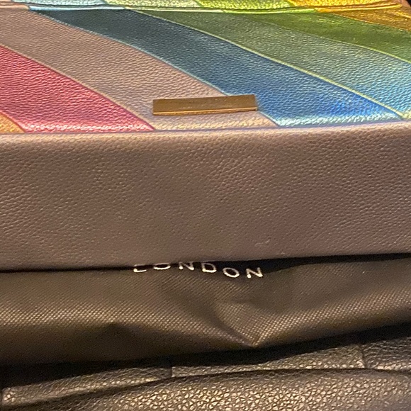 Kurt Geiger Kensington Shoulder Bag - Picture 3 of 5